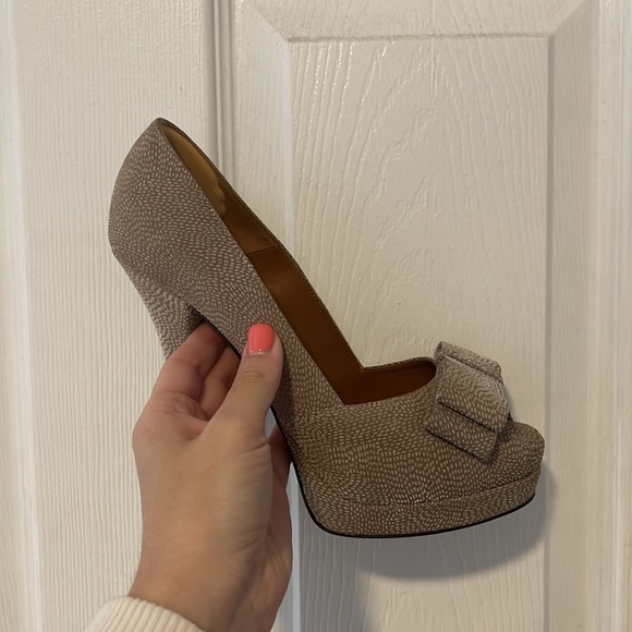 fendi pumps - Picture 4 of 9